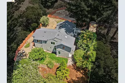 6281 Aspinwall Rd, Oakland, CA 94611 - Photo 5