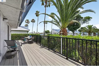 5679 Schooner Loop, Discovery Bay, CA 94505 - Photo 3