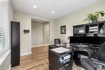 224 Hearthstone Cir, Oakley, CA 94561 - Photo 17