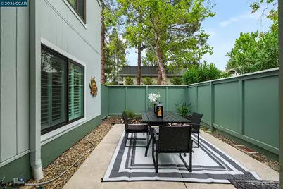 1100 Singingwood #8, Walnut Creek, CA 94595 - Photo 5