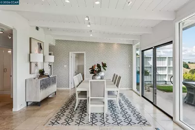 101 Hillcroft Way, Walnut Creek, CA 94597 - Photo 15