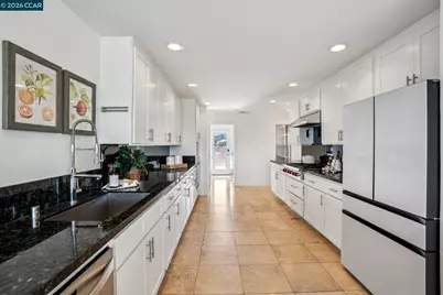 101 Hillcroft Way, Walnut Creek, CA 94597 - Photo 23