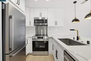1077 Wesley Ct, Walnut Creek, CA 94597 - Photo 5