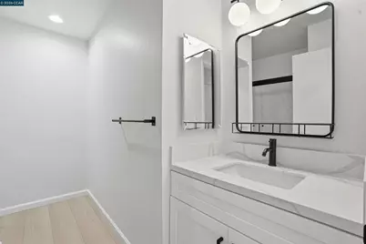 1077 Wesley Ct #7, Walnut Creek, CA 94597 - Photo 9