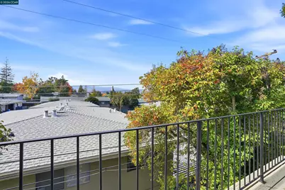 1077 Wesley Ct #7, Walnut Creek, CA 94597 - Photo 15