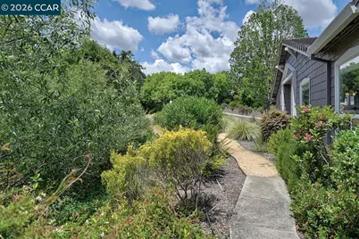 1726 Comstock Dr, Walnut Creek, CA 94595 - Photo 61