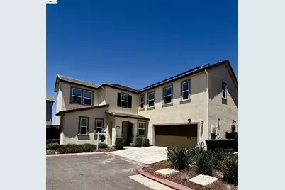 18005 Reunion Ct, Lathrop, CA 95330 - Photo 1