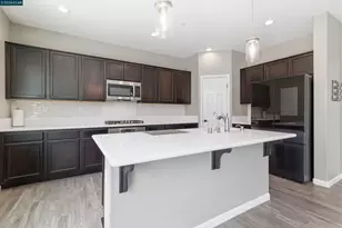 300 Coolcrest Dr, Oakley, CA 94561 - Photo 3