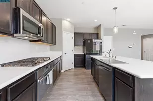 300 Coolcrest Dr, Oakley, CA 94561 - Photo 5