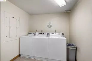 6363 Christie Ave, Emeryville, CA 94608 - Photo 63