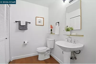 5209 Arden Way, Carmichael, CA 95608 - Photo 25