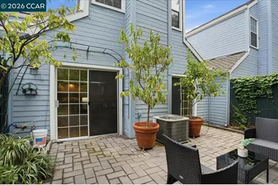 5209 Arden Way, Carmichael, CA 95608 - Photo 43
