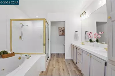 5209 Arden Way, Carmichael, CA 95608 - Photo 31