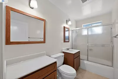 14562 Juniper St, San Leandro, CA 94579 - Photo 19