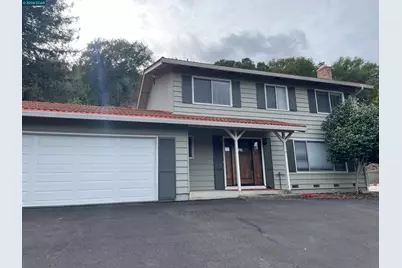 486 Butterfield Place, Moraga, CA 94556 - Photo 1