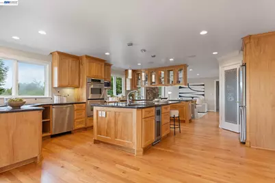 5550 Sweigert Rd, San Jose, CA 95132 - Photo 15