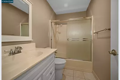 825 Oak Grove Rd #16, Concord, CA 94518 - Photo 15