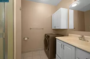 825 Oak Grove Rd, Concord, CA 94518 - Photo 19