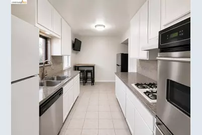 1313 Curtis St, Berkeley, CA 94702 - Photo 17