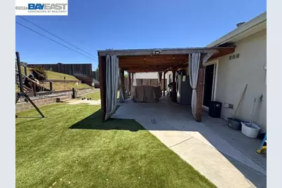 474 La Jolla St, Vallejo, CA 94591 - Photo 5
