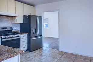 1601 79th Ave, Oakland, CA 94621 - Photo 3