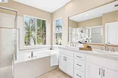5919 Topsfield Cir, Dublin, CA 94568 - Photo 25