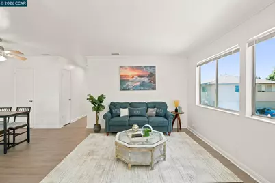 1005 Mohr Ln #4, Concord, CA 94518 - Photo 7