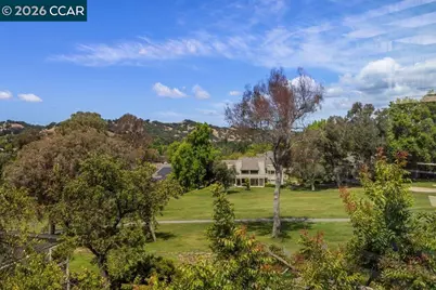 3064 Rossmoor Parkway #3, Walnut Creek, CA 94595 - Photo 13