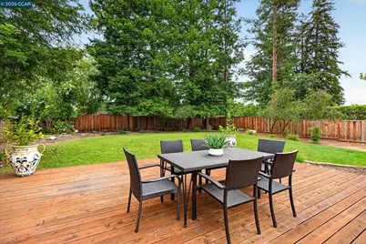 602 Creekmore Ct, Walnut Creek, CA 94598 - Photo 27