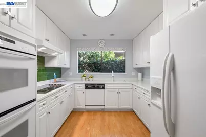 1112 San Antonio Ave, Alameda, CA 94501 - Photo 7