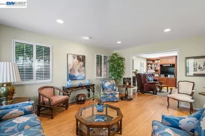 1112 San Antonio Ave, Alameda, CA 94501 - Photo 3