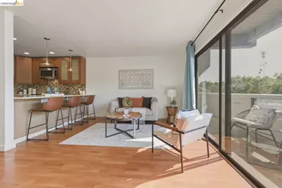 5 Embarcadero W #126, Oakland, CA 94607 - Photo 5