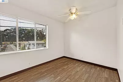 145 Chumalia St, San Leandro, CA 94577 - Photo 9