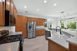 602 Summerset Dr, Rio Vista, CA 94571 - Photo 13