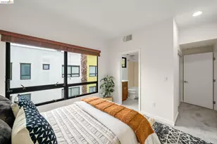 903 Zephyr Dr, Oakland, CA 94607 - Photo 15
