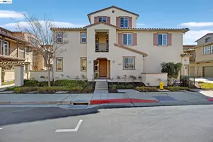 5216 Fioli Loop, San Ramon, CA 94582 - Photo 3