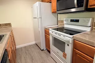 5451 Roundtree Pl, Concord, CA 94521 - Photo 9