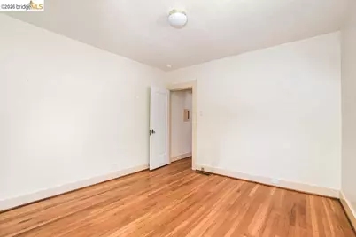 2418 Jefferson Avenue, Berkeley, CA 94703 - Photo 21