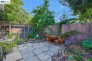 1536 Carleton St, Berkeley, CA 94703 - Photo 27