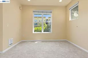 1121 40th St, Emeryville, CA 94608 - Photo 9