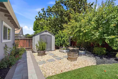 3218 Reva Dr, Concord, CA 94519 - Photo 7
