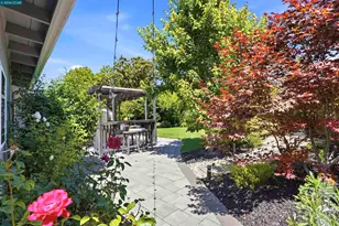3218 Reva Dr, Concord, CA 94519 - Photo 9