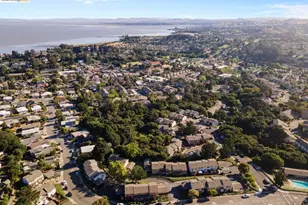 1223 Marionola Way, Pinole, CA 94564 - Photo 39