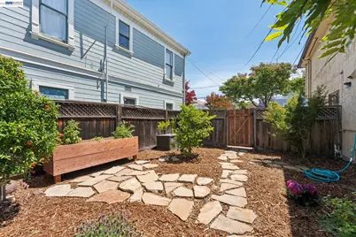 1501 8th St, Alameda, CA 94501 - Photo 57