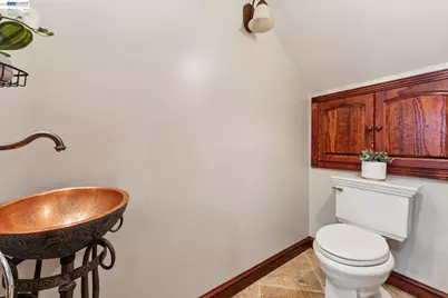 1501 8th St, Alameda, CA 94501 - Photo 23