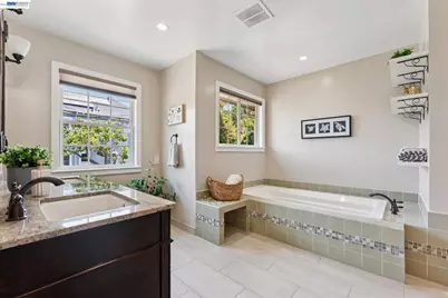 1501 8th St, Alameda, CA 94501 - Photo 39