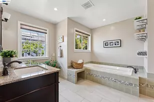 1501 8th St, Alameda, CA 94501 - Photo 39