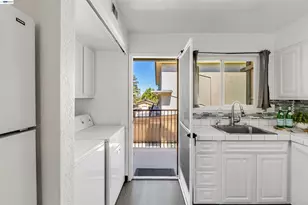 1851 Harrison St, Concord, CA 94520 - Photo 19