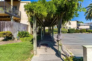 1851 Harrison St, Concord, CA 94520 - Photo 3