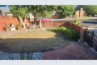 2 Echo Circle, Antioch, CA 94509 - Photo 9
